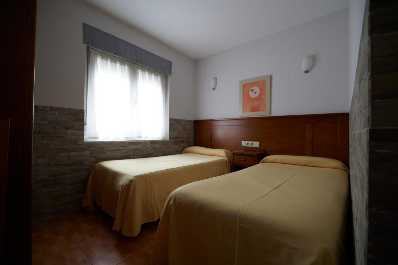 Pension Serafin Avilés Exterior foto